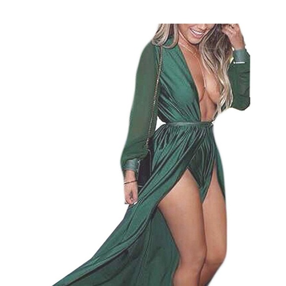 DEVON Dramatic Emerald Maxi Dress - Picture 5 of 8
